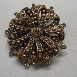 Vintage Liz Claiborne Amber Rhinestone Faux Pearl Gold-Tone Brooch